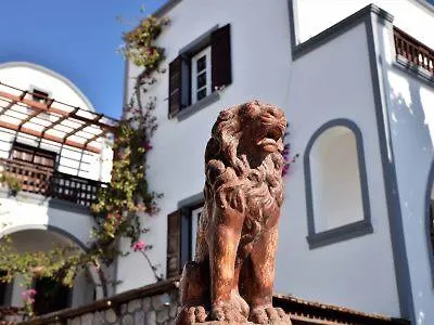 Kafouros Hotel 2*