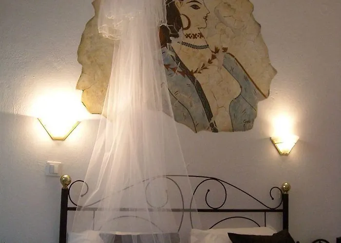 Kafouros Hotel Kamari (Santorini)